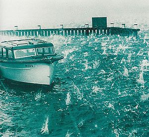 1947 Sydney hailstorm boat.jpg
