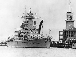 «Адмирал Шеер» в Гибралтаре