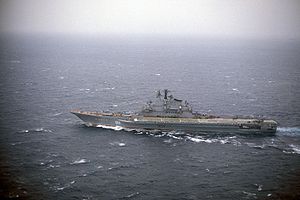 Авианесущий крейсер «Минск» в 1983 году