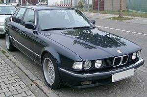 BMW E32 / 7-я серия