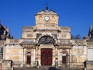 Главные ворота замка – портал Ане
