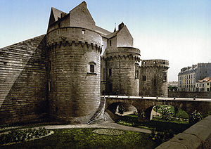 Вход в замок (цветное изображение, между 1890 и 1905 г.)