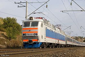 Electric locomotive ChS8-033.jpg