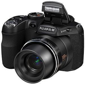 Fujifilm FinePix S2500 HD.jpg
