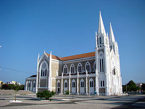 Igreja Catedral de Petrolina.jpg