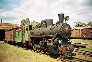 Russian narrow gauge steam locomotive24-07.jpg