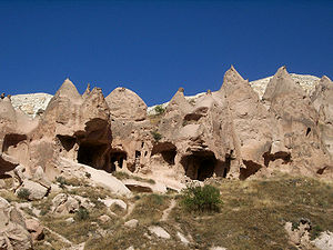 Zelve Cappadocia.JPG