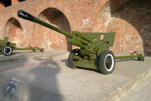 76,2-мм дивизионное орудие ЗиС-3 в Нижегородском Кремле