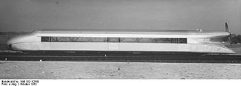 Bundesarchiv Bild 102-10590, Propeller-Eisenbahn auf der Versuchsstrecke.jpg