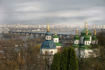 Вид со стороны Ботанического сада