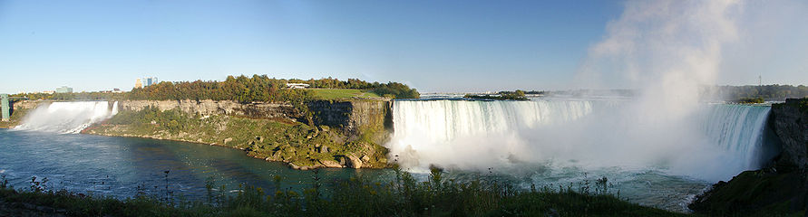 Niagara Falls, as viewed from Canada, with the American and Bridal Veil falls on the left, and Horseshoe Falls on the right.