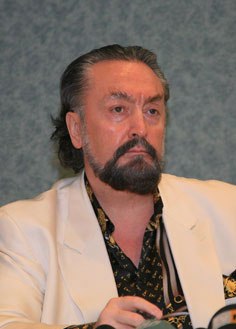 Adnan Oktar portrait.jpg