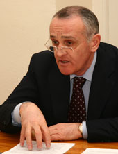 Александр Золотинскович Анкваб