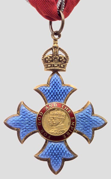 Превосходнейшего ордена Британской империи. и Медали Британской