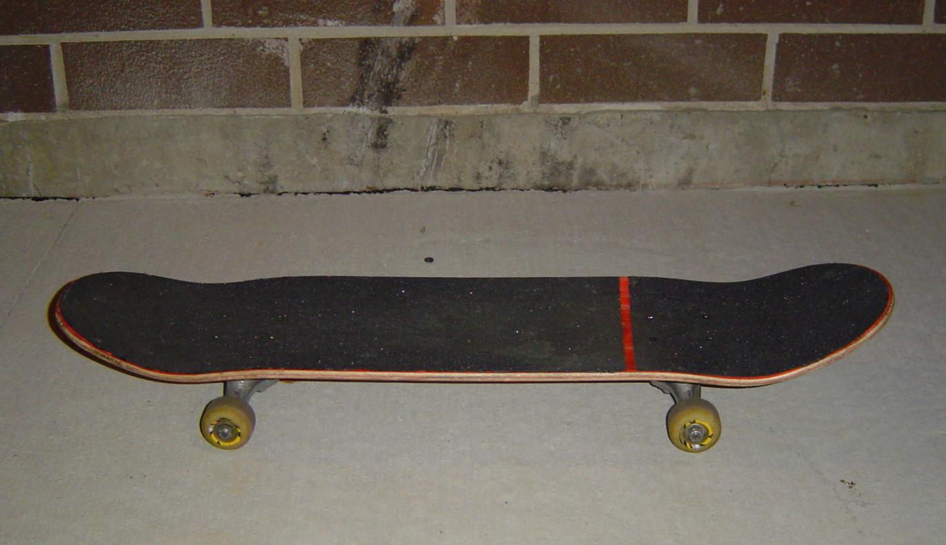 Horizontal_Skateboard.jpg