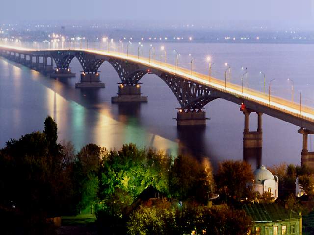 The_Bridge_through_the_Volga.jpg