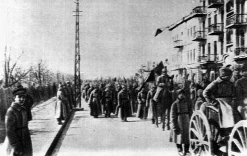 Вступление частей Народно-революционной армии Дальневосточной республики (ДВР) во Владивосток. 15 октября 1922.