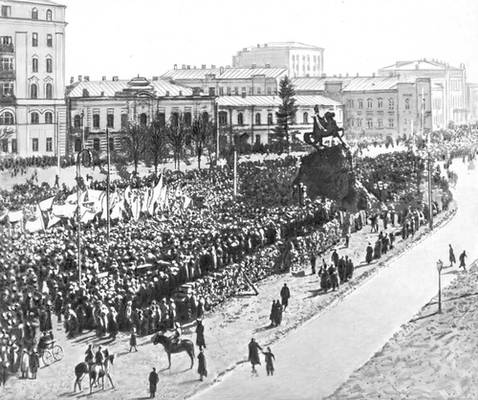 Советские войска в освобожденном Киеве. Февраль 1919.