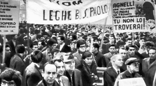 Демонстрация участников забастовки в Турине во время всеобщей забастовки трудящихся Италии. 1969.