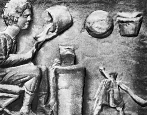 Рельефы с изображением мастерских ремесленников и лавок торговцев. Медник. Первые века н.э.
