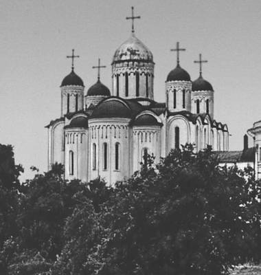 Владимир. Успенский собор. 1158—60, перестроен в 1185—89. Вид с востока.