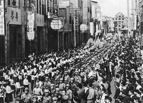 Вступление частей Народно-освободительной армии в Гуанчжоу. Октябрь 1949.