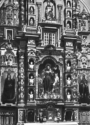 Экуадор. Ретабло в капелле Санта-Марта церкви монастыря Сан-Франсиско в Кито. Дерево. 18 в.