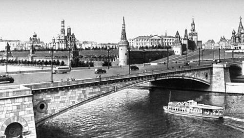 Москворецкий мост в Москве. 1938.