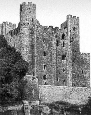 Замок в Рочестере (Англия). Около 1226—37.