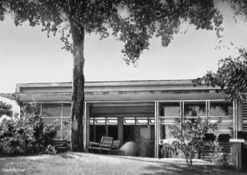 О. Л. Торо и М. Феррер. Дом Т. Москосо в районе Сантурсе. 1950.