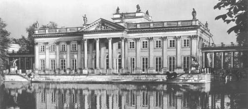 Лазенки. Королевский дворец. 1784—1795. Архитектор Д. Мерлини. Северный фасад.