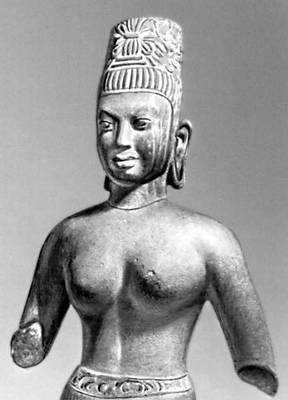 Камбоджа. Женская фигура (фрагмент). 7 в. Музей Гиме. Париж. Песчаник.