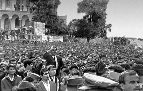 Митинг в связи с заявлением правительства от 11 марта 1970 о мирном урегулировании курдской проблемы. Багдад. 12 марта 1970.