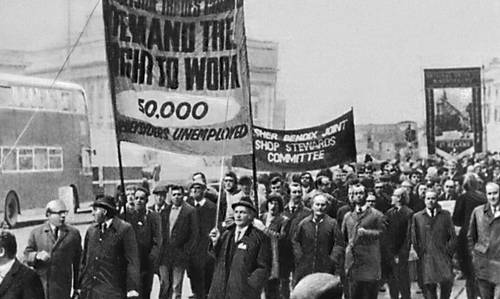 Демонстрация солидарности трудящихся Ливерпула с бастующими докерами и горняками. Великобритания. 1972.