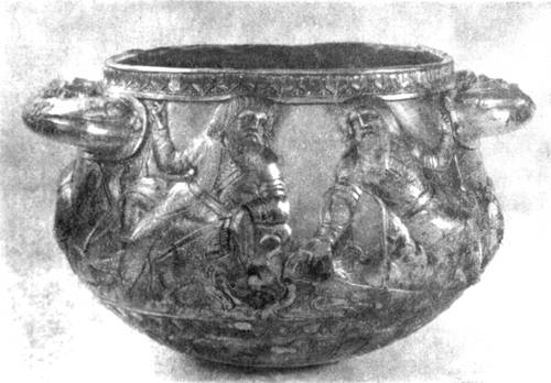 Скифы. Изображение на серебряной чаше из Гаймановой могилы. 4 в. до н. э.
