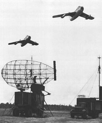 Авиация ПВО на учении.