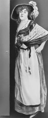 Дж. Б. Шоу. «Пигмалион». С. П. Кэмпбелл в роли Элизы. Театр «Хиз маджестис» (Великобритания). 1914.