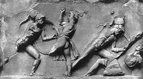Скопас. «Амазономахия». Фрагмент рельефного фриза Галикарнасского мавзолея. Мрамор. Около 350 до н. э.