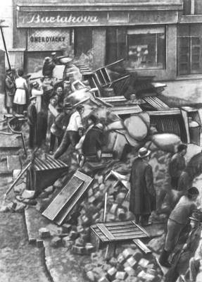Баррикады на улицах Праги в дни вооружённого восстания в мае 1945.
