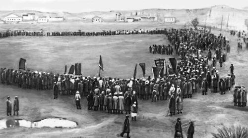 Митинг в Сухуми, посвященный установлению Советской власти. Март 1921.