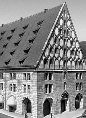 Нюрнберг. «Таможня» («Маутхалле»). 1498—1502. Архитектор Х. Бехайм.