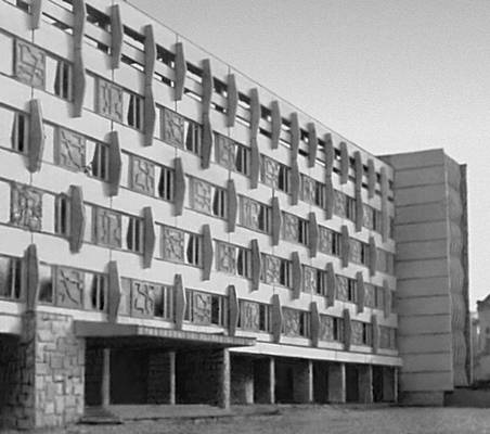 С. М. Шойхет. Школа № 1 в Кишинёве. 1973.