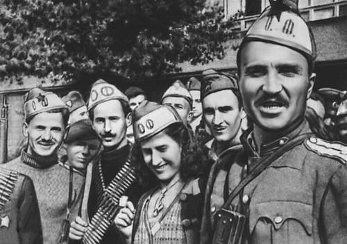 Группа болгарских партизан после освобождения Болгарии. 1944.