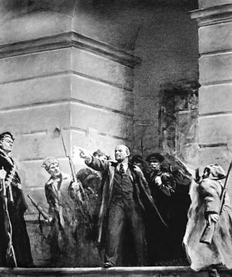В. Г. Цыплаков. «В. И. Ленин в Смольном». 1947. Центральный музей В. И. Ленина. Москва.