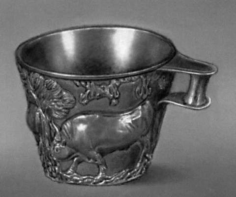 Эгейское искусство. Кубок из толоса в Вафио. Золото. Около 1500 до н. э. Национальный археологический музей, Афины.