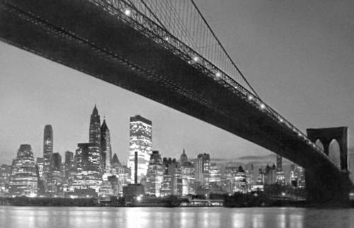 Нью-Йорк. Брукленский мост и вид на южную часть Манхаттана.