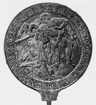 Тыльная сторона этрусского зеркала. Бронза. 5 в. до н. э. Британский музей. Лондон.