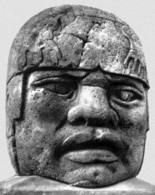 Голова из Сан-Лоренсо. Базальт. Веракрусский музей антропологии. Халапа.