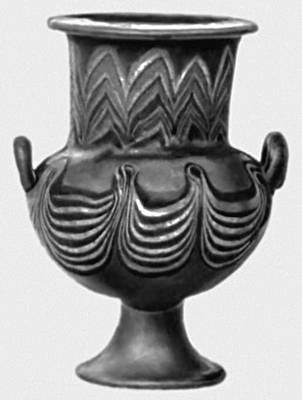Ваза. Непрозрачное стекло. 16—14 вв. до н.э. Древний Египет. Британский музей. Лондон.