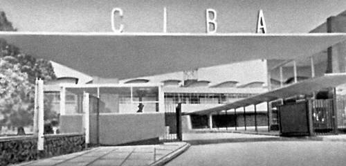 А. Прието, Ф. Кандела. Фабрика «CIBA» в Мехико. 1953—54.